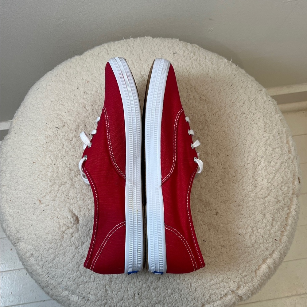 Keds Red Canvas Low-Top Sneakers with White Laces size 9.5. - Picture 7 of 9